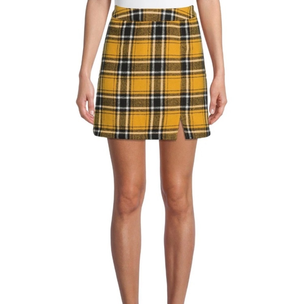 No Boundaries Yellow A-Line Mini Skirt Casual